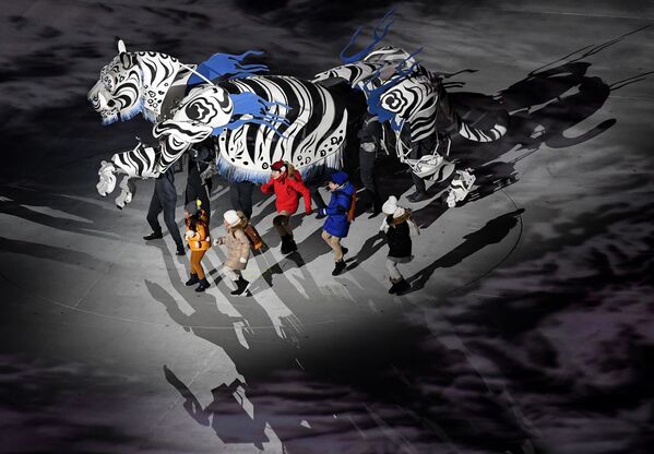 La espectacular inauguración de los JJOO en Pyeongchang - Sputnik Mundo