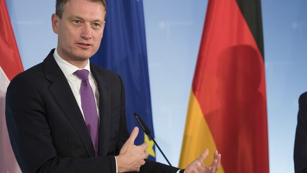 Halbe Zijlstra, el ministro de Asuntos Exteriores de Países Bajos (archivo) Halbe Zijlstra, el ministro de Asuntos Exteriores de Países Bajos (archivo) - Sputnik Mundo