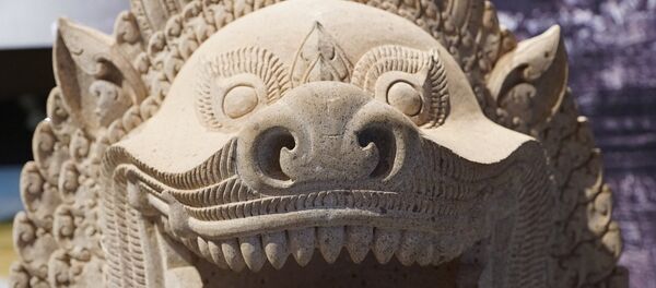 Gárgola china - Sputnik Mundo