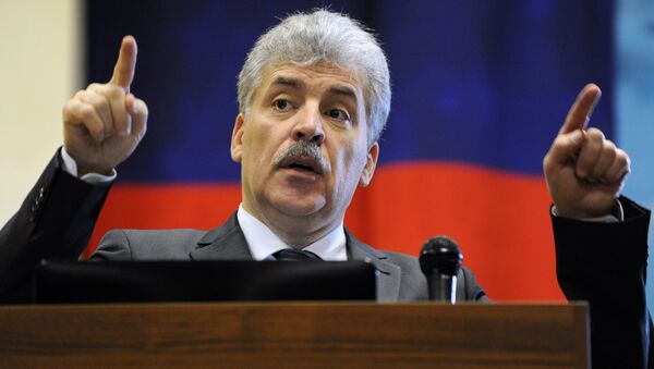 Pável Grudinin, el candidato del Partido Comunista ruso para las elecciones presidenciales de 2018 - Sputnik Mundo