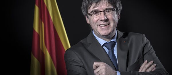 Carles Puigdemont, el expresidente catalán - Sputnik Mundo