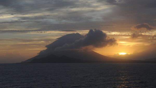 La isla de Kikai, cerca de la caldera homónima - Sputnik Mundo