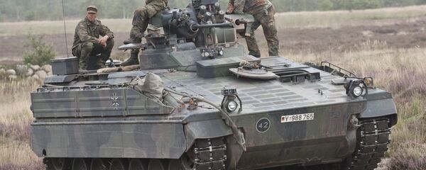 Un vehículo Marder de Alemania - Sputnik Mundo
