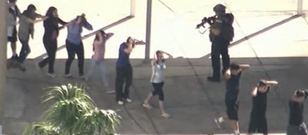 Masacre en Florida: las escalofriantes revelaciones de los testigos del tiroteo Masacre en Florida: las escalofriantes revelaciones de los testigos del tiroteo - Sputnik Mundo