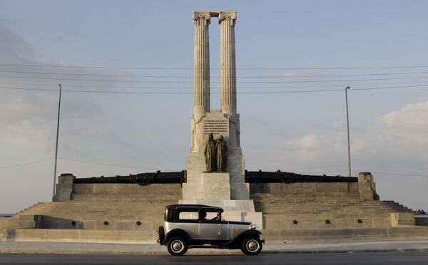 Monumento al Maine en La Habana Monumento al Maine en La Habana - Sputnik Mundo