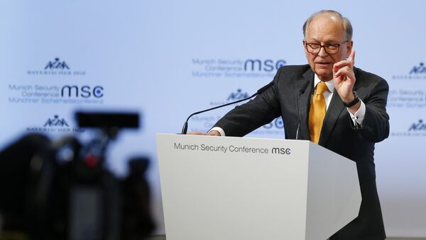 Wolfgang Ischinger, diplomático alemán, durante la inauguración de la 54 Conferencia de Seguridad de Múnich - Sputnik Mundo