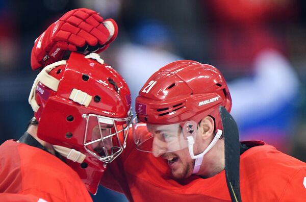 Jugadores de hockey rusos - Sputnik Mundo