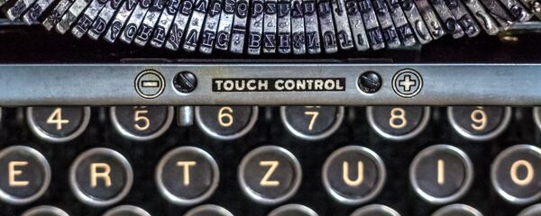 Máquina de escribir (imagen referencial) - Sputnik Mundo