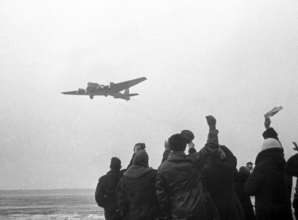 Un viaje por todas las estaciones polares de Rusia Un viaje por todas las estaciones polares de Rusia - Sputnik Mundo