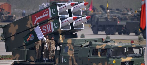 Sistema de misiles pakistaní NASR - Sputnik Mundo