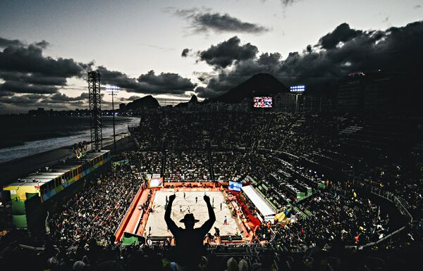 Konstantin Chalabov, Rusia. Un hincha elegante Konstantin Chalabov, Rusia. Un hincha elegante - Sputnik Mundo