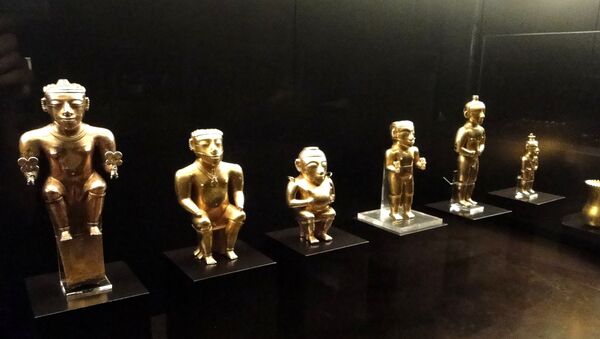 Urnas cinerarias Quimbaya (Museo de América de Madrid) Urnas cinerarias Quimbaya (Museo de América de Madrid) - Sputnik Mundo