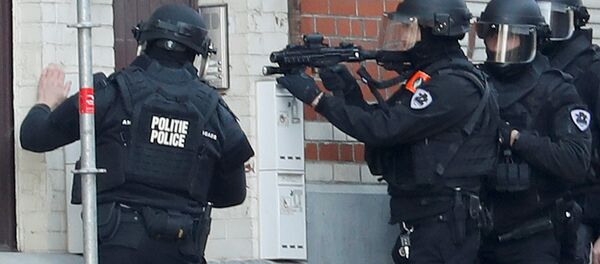 Policía belga - Sputnik Mundo