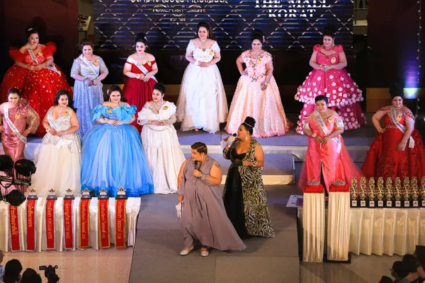 El extraordinario concurso Miss Jumbo: eligen a la mujer más bella de 'talla XL' El extraordinario concurso Miss Jumbo: eligen a la mujer más bella de 'talla XL' - Sputnik Mundo