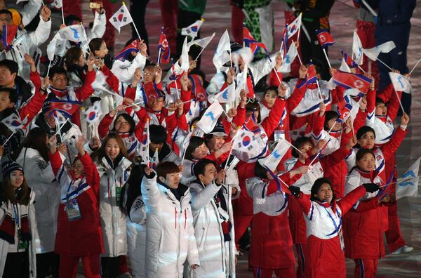 La impresionante ceremonia de clausura de los JJOO de Invierno de Pyeongchang - Sputnik Mundo