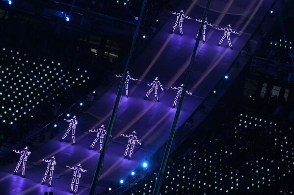 La impresionante ceremonia de clausura de los JJOO de Invierno de Pyeongchang - Sputnik Mundo