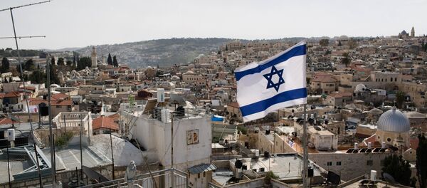 Bandera israelí en Jerusalén - Sputnik Mundo