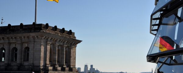 Bandera de Alemania en Berlín - Sputnik Mundo