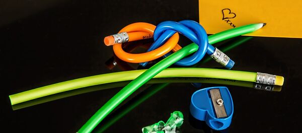 Útiles escolares - Sputnik Mundo