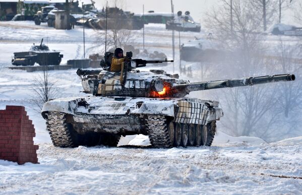 Misiles, atletas y cosmonautas: así ha sido febrero en imágenes - Sputnik Mundo