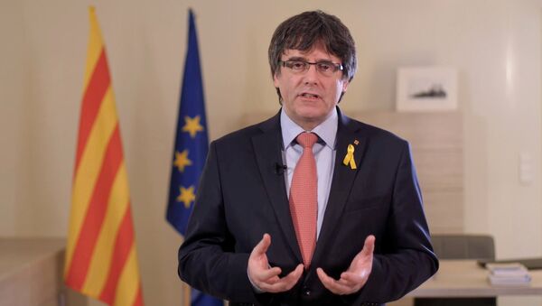 Carles Puigdemont, el expresidente catalán - Sputnik Mundo