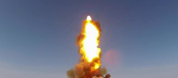 El lanzamiento de un misil  en el polígono de Sary Shagan - Sputnik Mundo