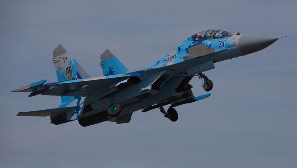 Un avión Su-27 de las Fuerzas Aéreas de Ucrania (Archivo) - Sputnik Mundo