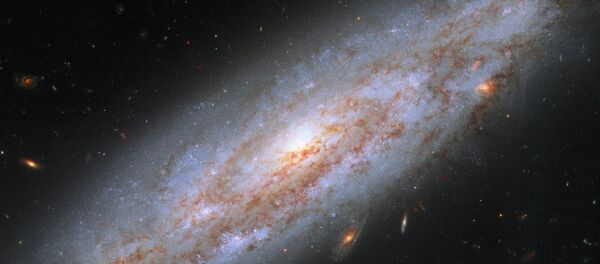 Galaxia NGC 3972 - Sputnik Mundo