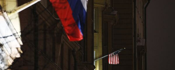 Banderas de Rusia y EEUU Banderas de Rusia y EEUU - Sputnik Mundo