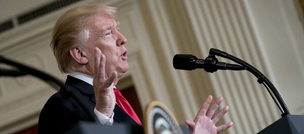 Donald Trump, presidente de EEUU - Sputnik Mundo