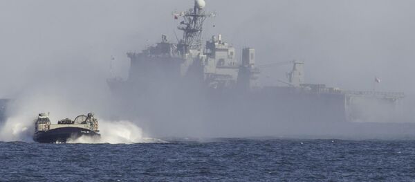 El buque de guerra USS Oak Hill (archivo) - Sputnik Mundo