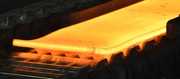 Acero fundido - Sputnik Mundo