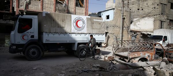 Convoy humanitario en Guta oriental, Damasco, Siria - Sputnik Mundo