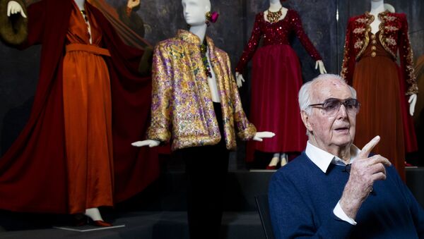 Hubert de Givenchy - Sputnik Mundo