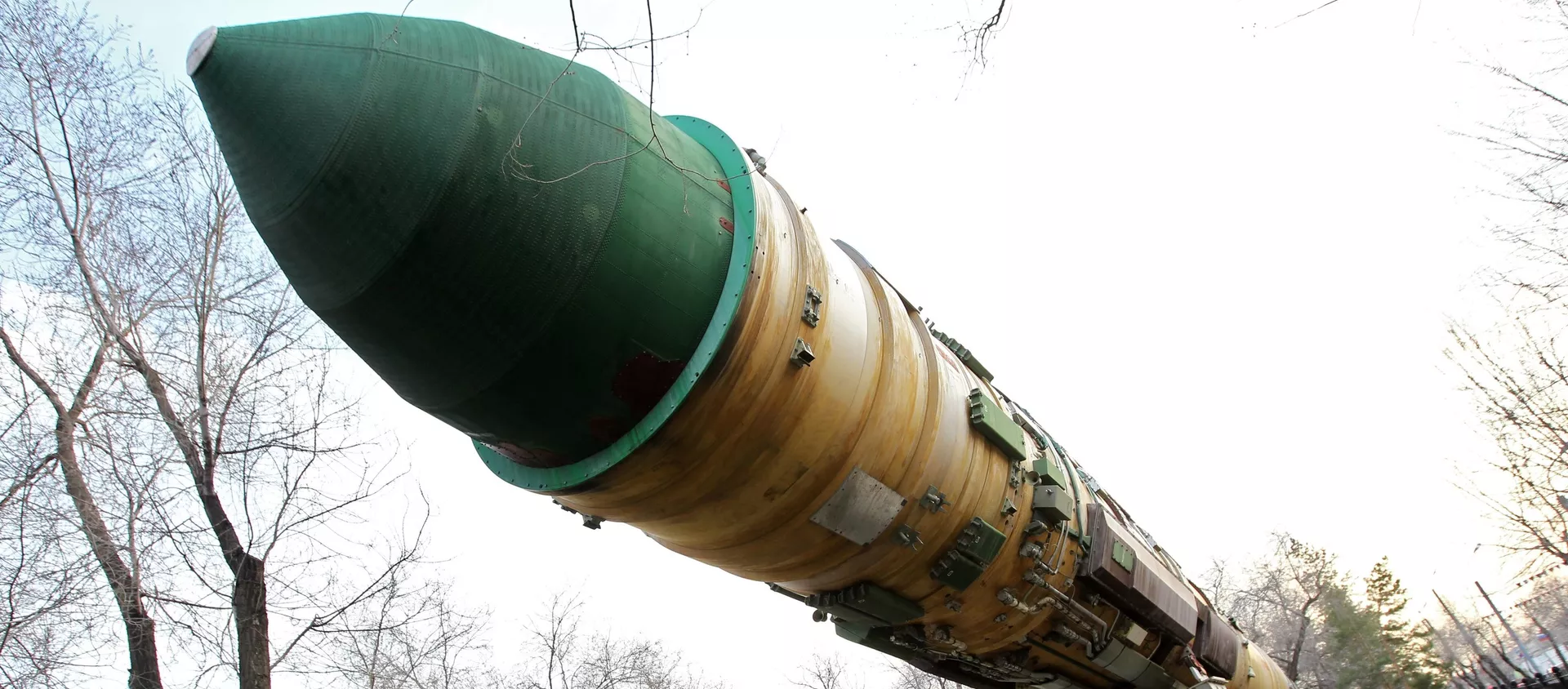 Misil balístico intercontinental RS-20 en un parque en Oremburgo Misil balístico intercontinental RS-20 en un parque en Oremburgo - Sputnik Mundo, 1920, 30.12.2020