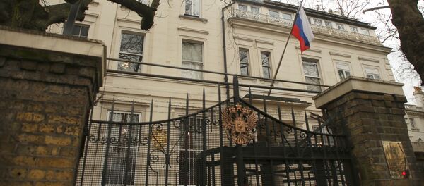 La embajada de Rusia en Londres, Reino Unido - Sputnik Mundo