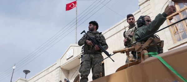 Tanque turco en Afrín - Sputnik Mundo