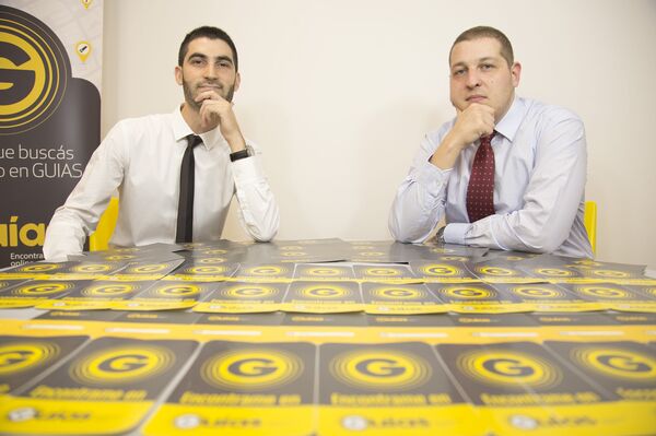 Creadores de GUIAS, Marcos Rowinski y Daniel Guitelman en las oficinas de la empresa - Sputnik Mundo