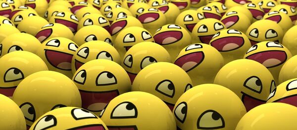Emoticones sonrientes en forma de pelotas - Sputnik Mundo