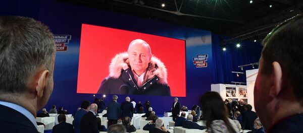 Vladímir Putin, presidente de Rusia, ofrece discurso después de ganar las elecciones presidenciales de 2018 - Sputnik Mundo