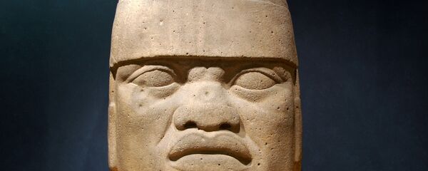 La cabeza colosal de la civilización olmeca - Sputnik Mundo