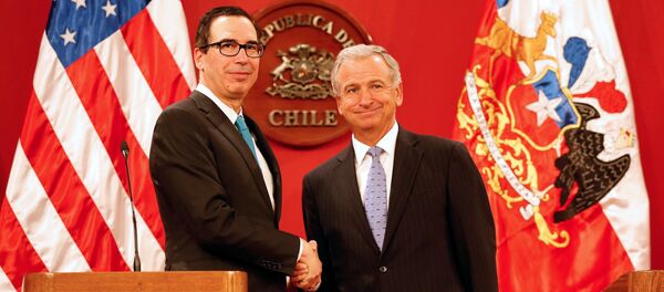 Secretario del Tesoro de EEUU, Steven Mnuchin, y ministro de Hacienda de Chile, Felipe Larraín - Sputnik Mundo