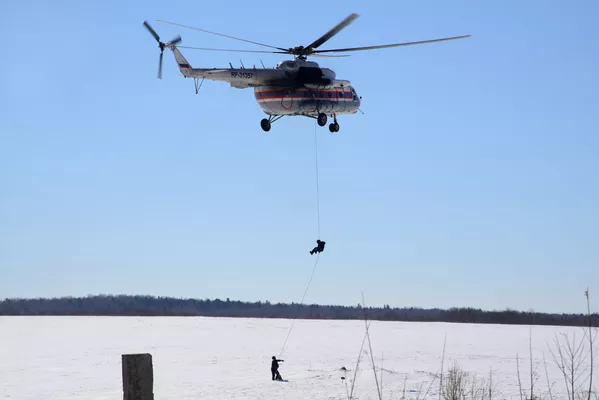 Así se preparan los paracaidistas del Ministerio de Emergencias de Rusia Así se preparan los paracaidistas del Ministerio de Emergencias de Rusia - Sputnik Mundo