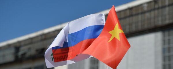Banderas de Rusia y Vietnam Banderas de Rusia y Vietnam - Sputnik Mundo