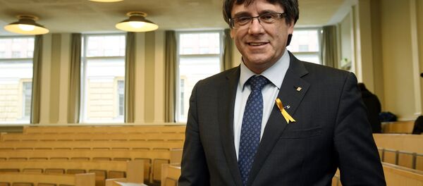 Carles Puigdemont, expresidente de Cataluña Carles Puigdemont, expresidente de Cataluña - Sputnik Mundo