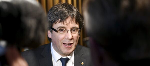 Carles Puigdemont, el expresidente de Cataluña - Sputnik Mundo