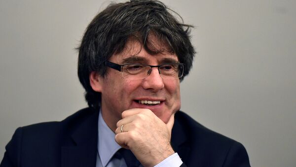 El expresidente del la Generalitat, Carles Puigdemont - Sputnik Mundo