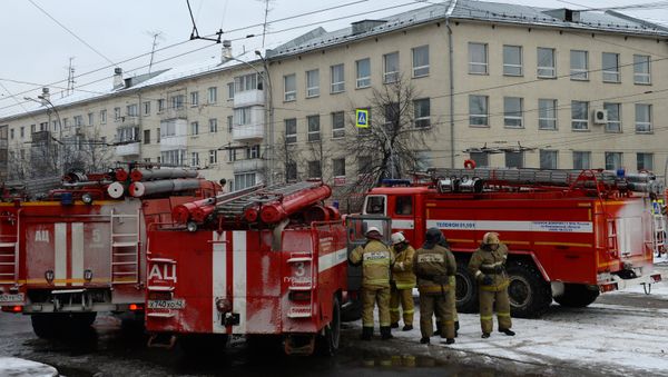 El incendio en un centro comercial de la ciudad rusa de Kémerovo El incendio en un centro comercial de la ciudad rusa de Kémerovo - Sputnik Mundo