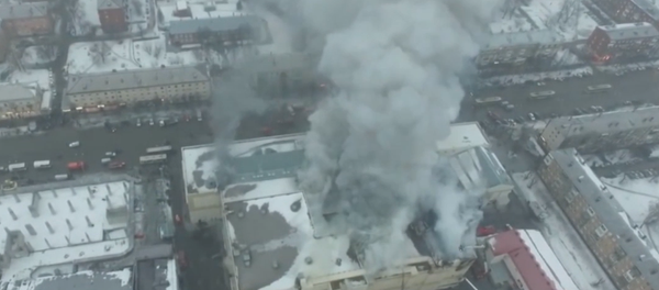 Las impactantes imágenes desde el lugar de la tragedia en Kémerovo Las impactantes imágenes desde el lugar de la tragedia en Kémerovo - Sputnik Mundo