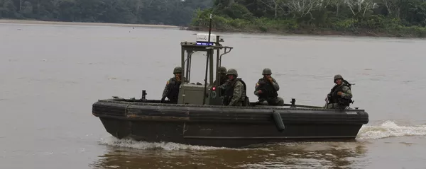 Transporte de agua de las Fuerzas Armadas de Ecuador (Archivo) Transporte de agua de las Fuerzas Armadas de Ecuador (Archivo) - Sputnik Mundo